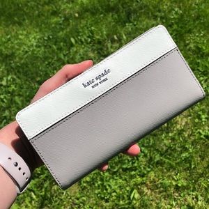 SALE❗️NWT KATE SPADE ♠️ CAMERON WALLET🌸
